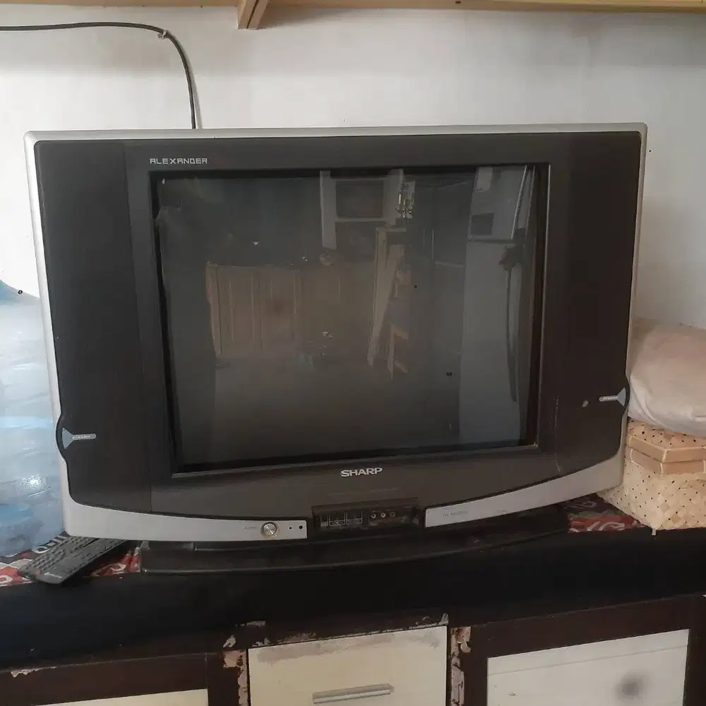 TV Sharp 29 Inch