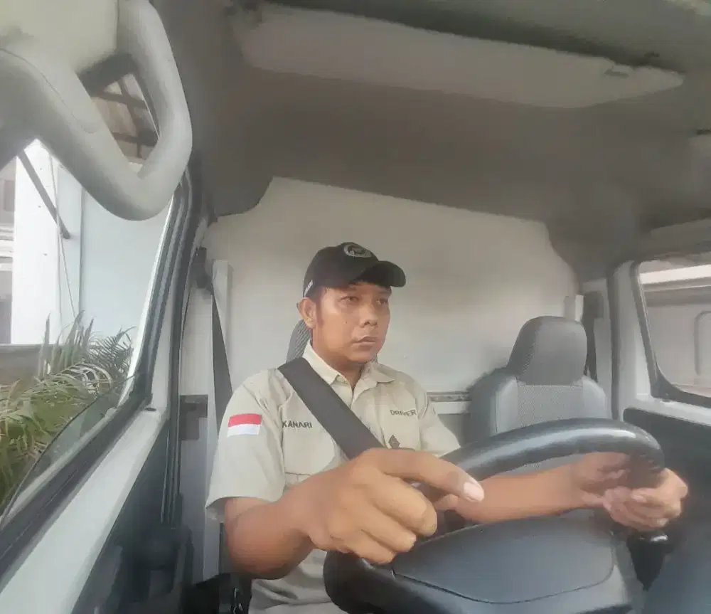 Cari kerjaan driver bos/kantor/expedisi