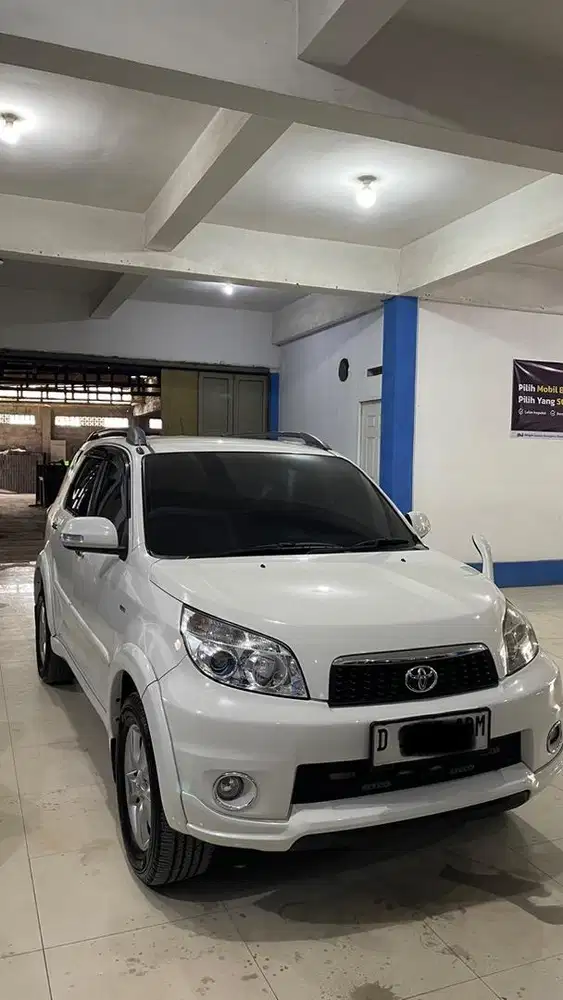 Toyota Rush 1.5 G manual 2014