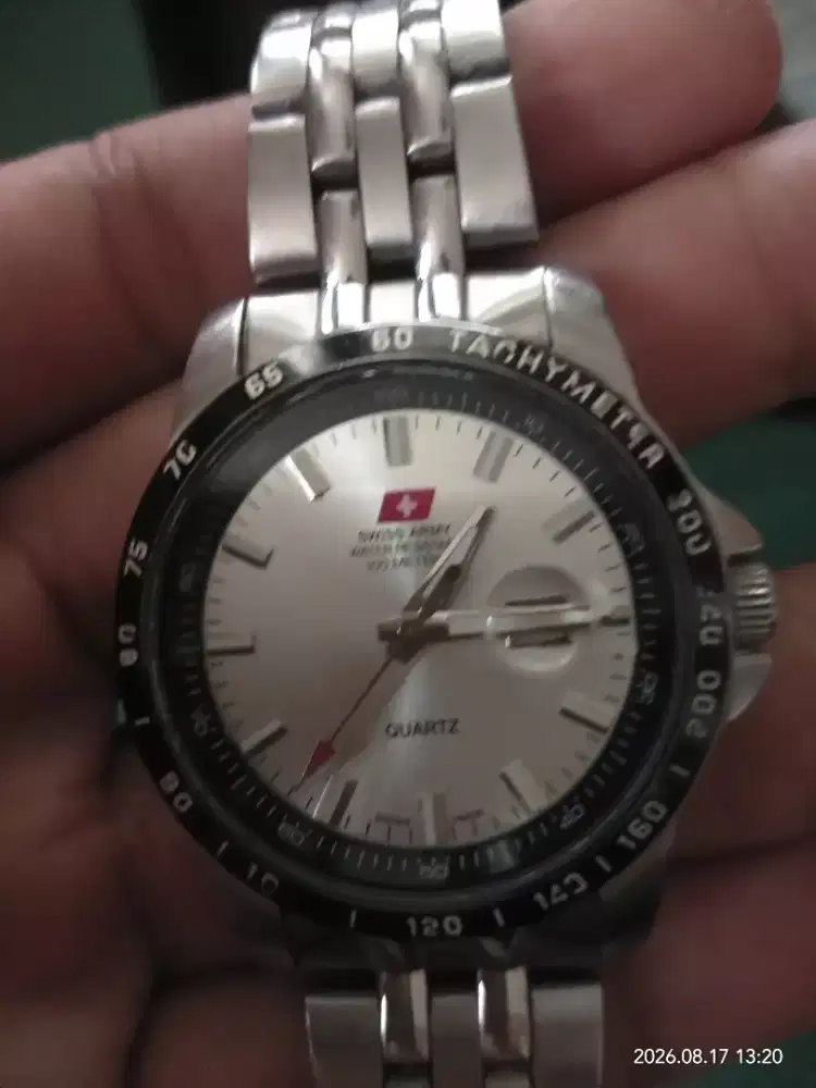 Jam tangan pria Swiss Army original