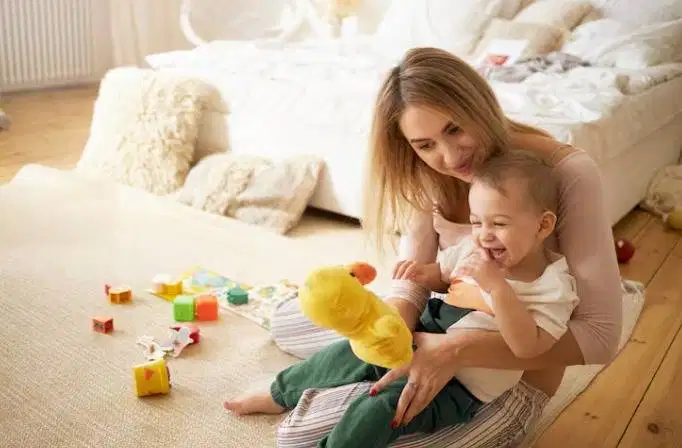 LOKER BABYSITTER PENGASUH ANAK