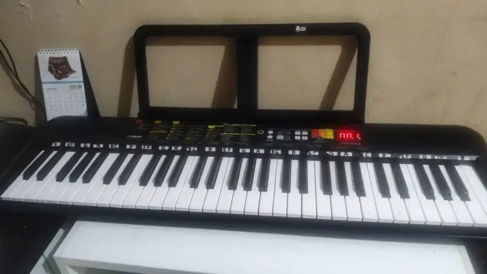 Keyboard Yamaha PSR F-52