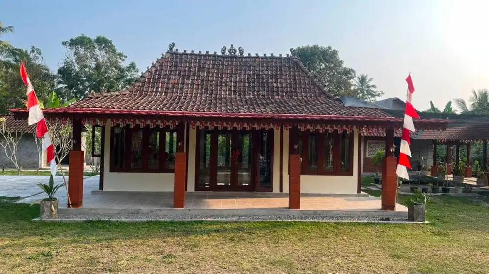 DISEWAKAN Tempat Usaha Resto/CoffeeShop di SlemanUtara (1.300+1.700m²)