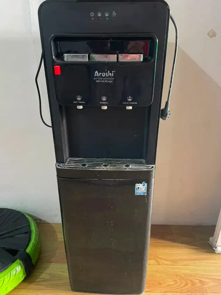 Dispenser Arashi