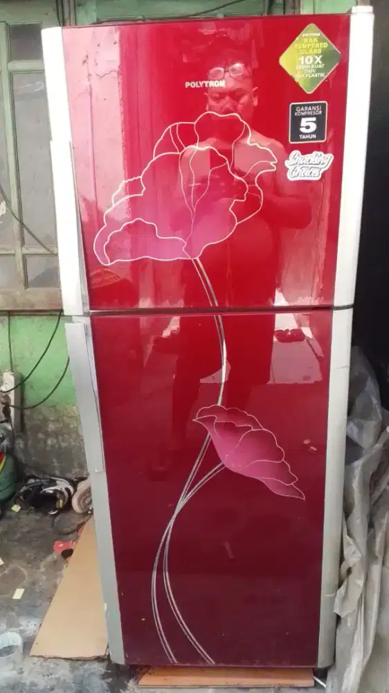 Kulkas 2 pintu POLYTRON KEMBANG GRATIS ANTAR Nego