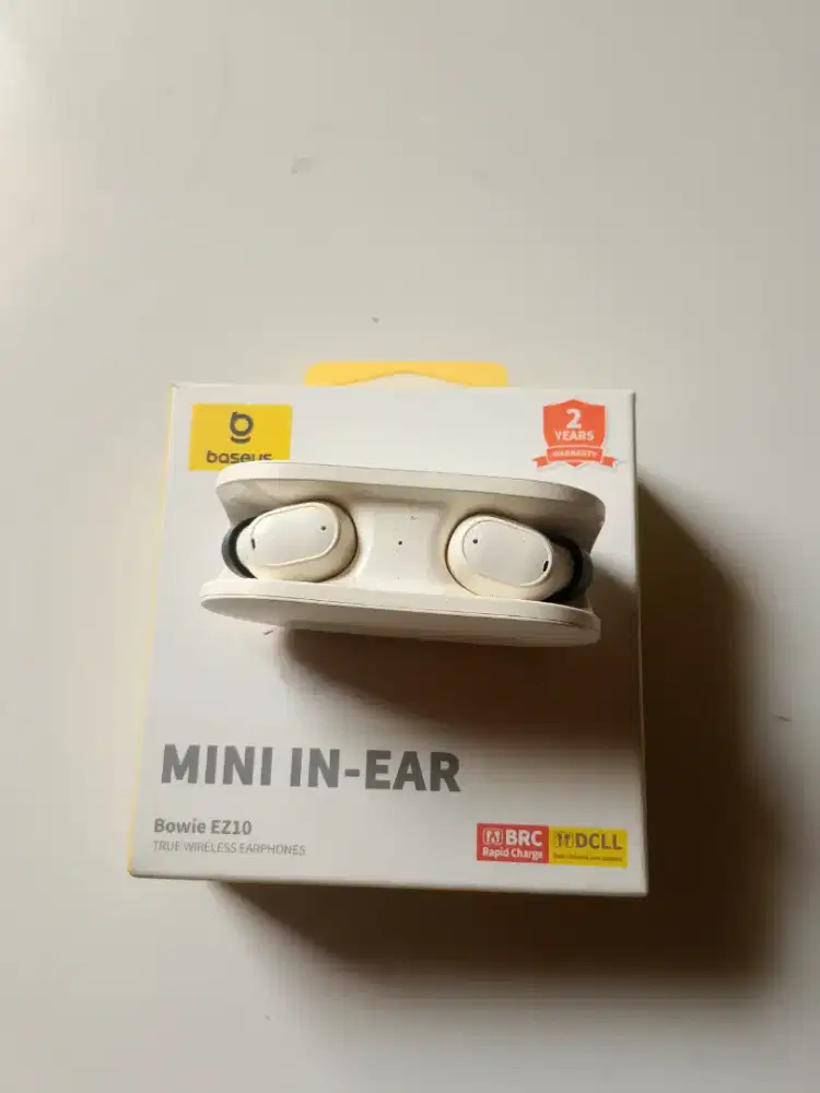 TWS merk basseus in ear