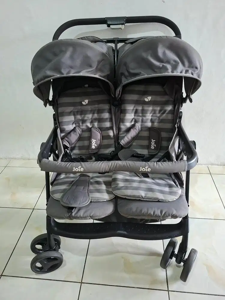 DIJUAL STROLLER JOIE TWIN SIT NEGO