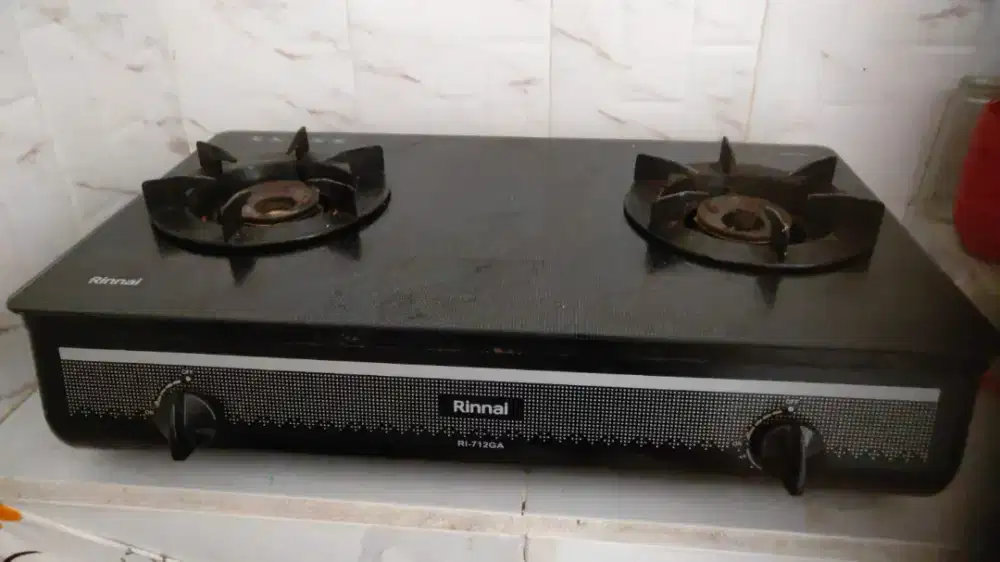DI JUAL KOMPOR GAS RINNAI TIPE KACA TEMPERED GLASS ANTI PECAH UNIK