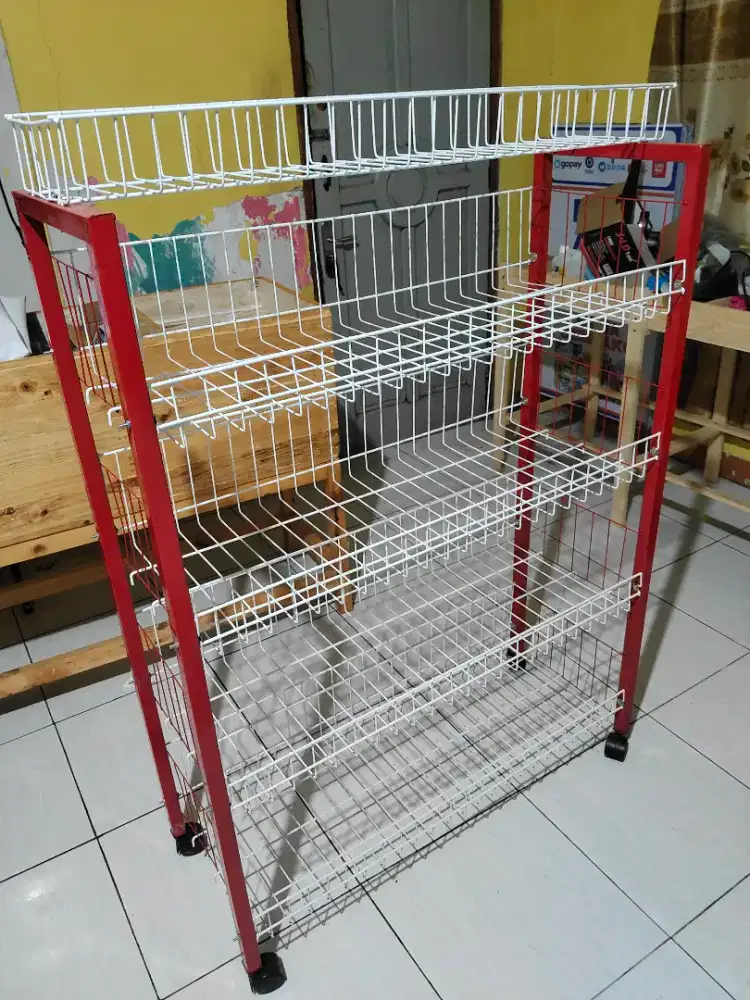 Rak susun minimarket / rak ciki