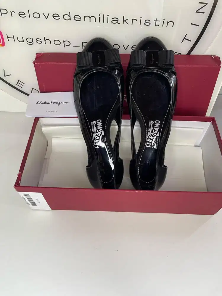 Preloved Vara Bow Jelly Ballerina Flats Black Authentic