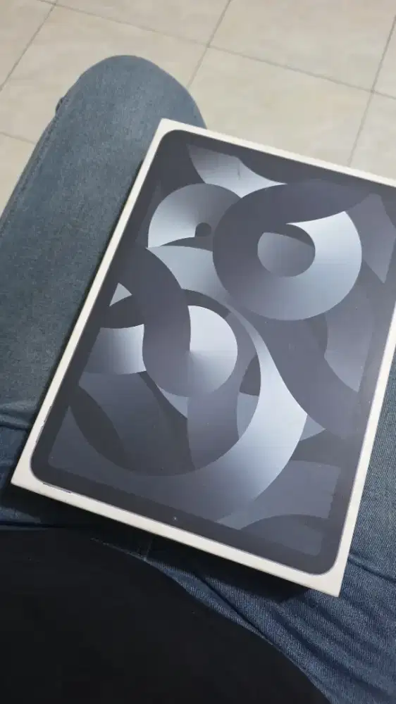 IPAD AIR 5TH GEN 256 GB (Inter Unit)