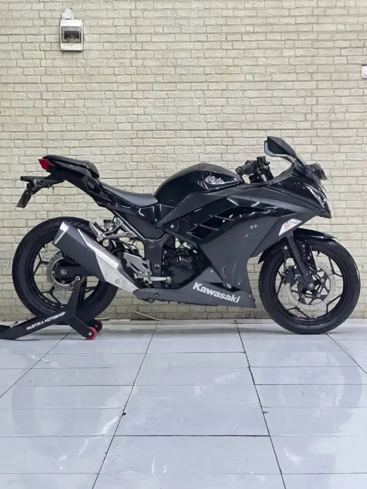 ODO 16RB‼️ Kawasaki Ninja 250 FI 2016 Black Original- Mustika Motoshop