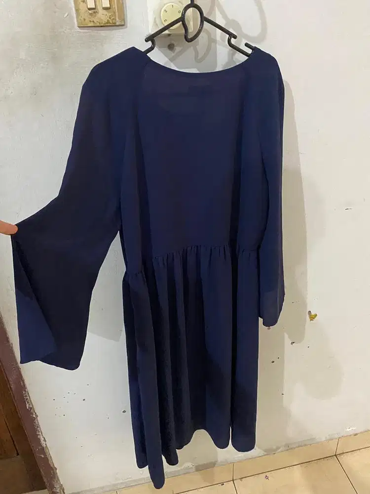 Atasan wanita cantik