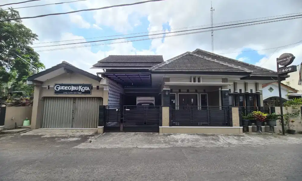 Lowongan Asisten Rumah tangga (wanita)