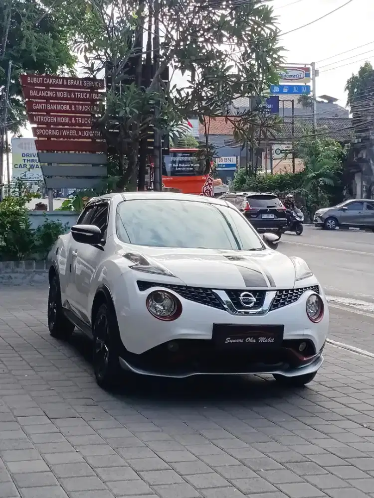 JUKE REVOLT MATIC BLACK INTERIOR PLAT BALI LOW KM ISTIMEWA