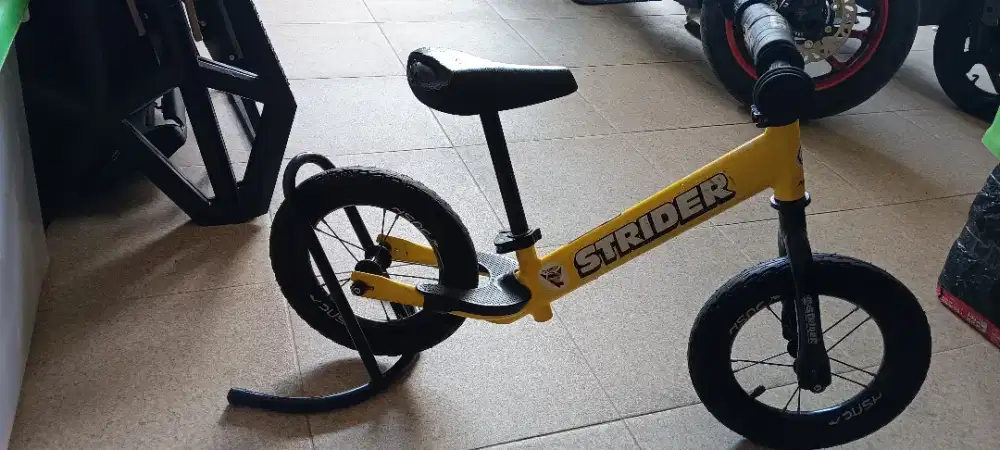 Jual pushbike strider