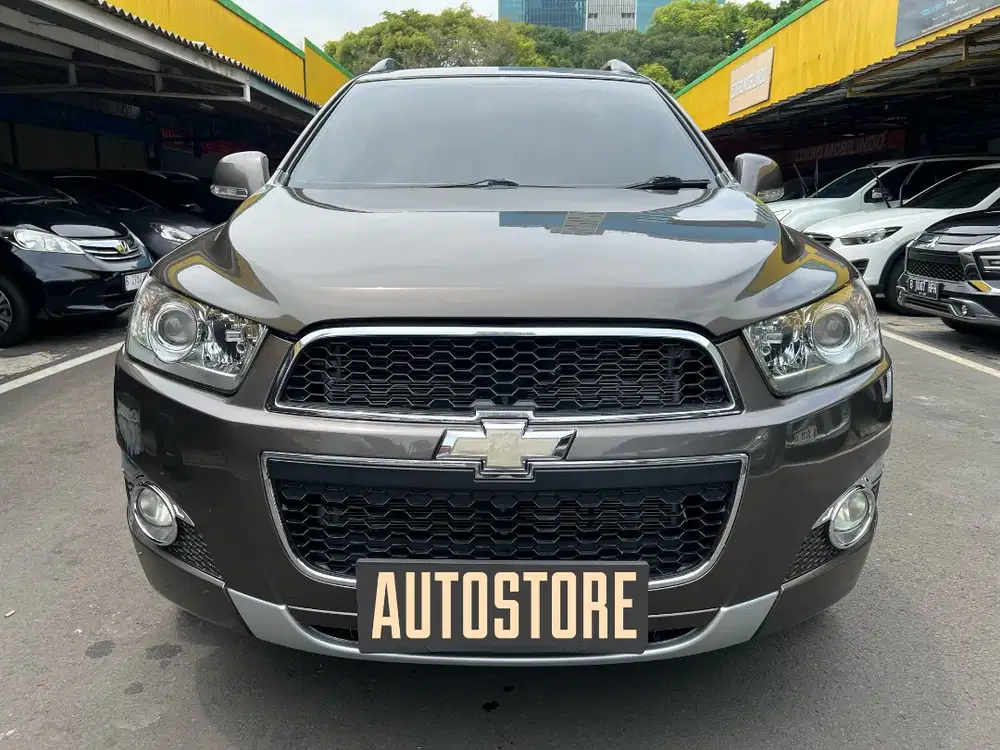 Chevrolet Captiva 2.0 LTZ Diesel Matic 2011/2012 Pajero Fortuner 2013