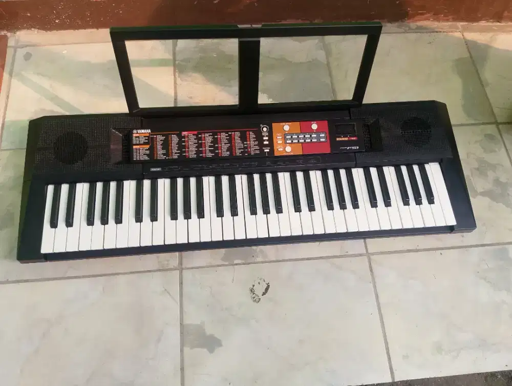 YAMAHA PSR F51 NORMAL