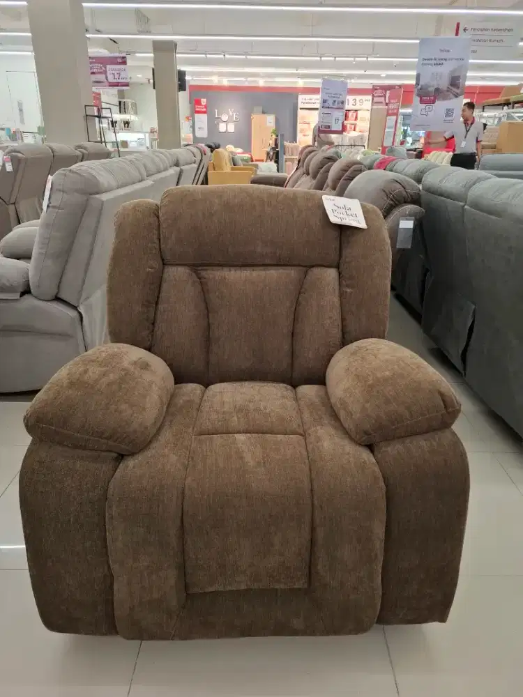SOFA EMPUK RECLINER GOYANG 3JTAN BISA CICIL 0%