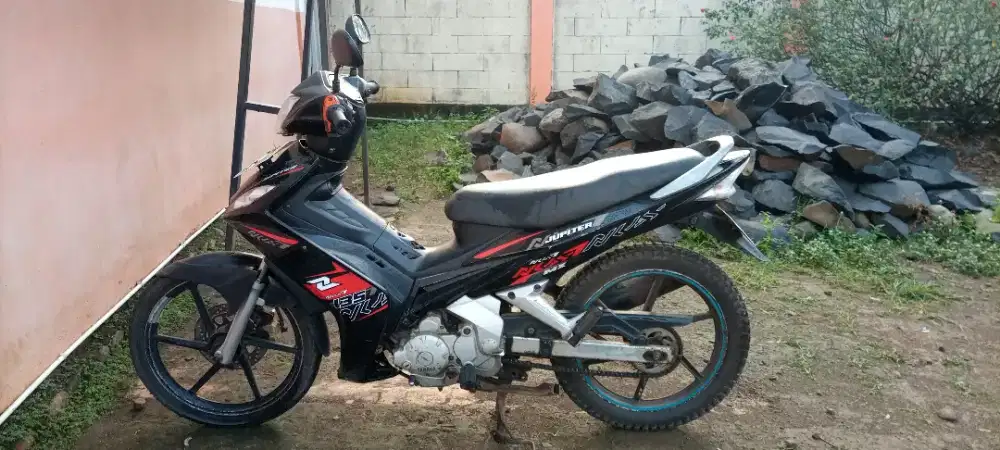 Jupiter MX old tahun 2005