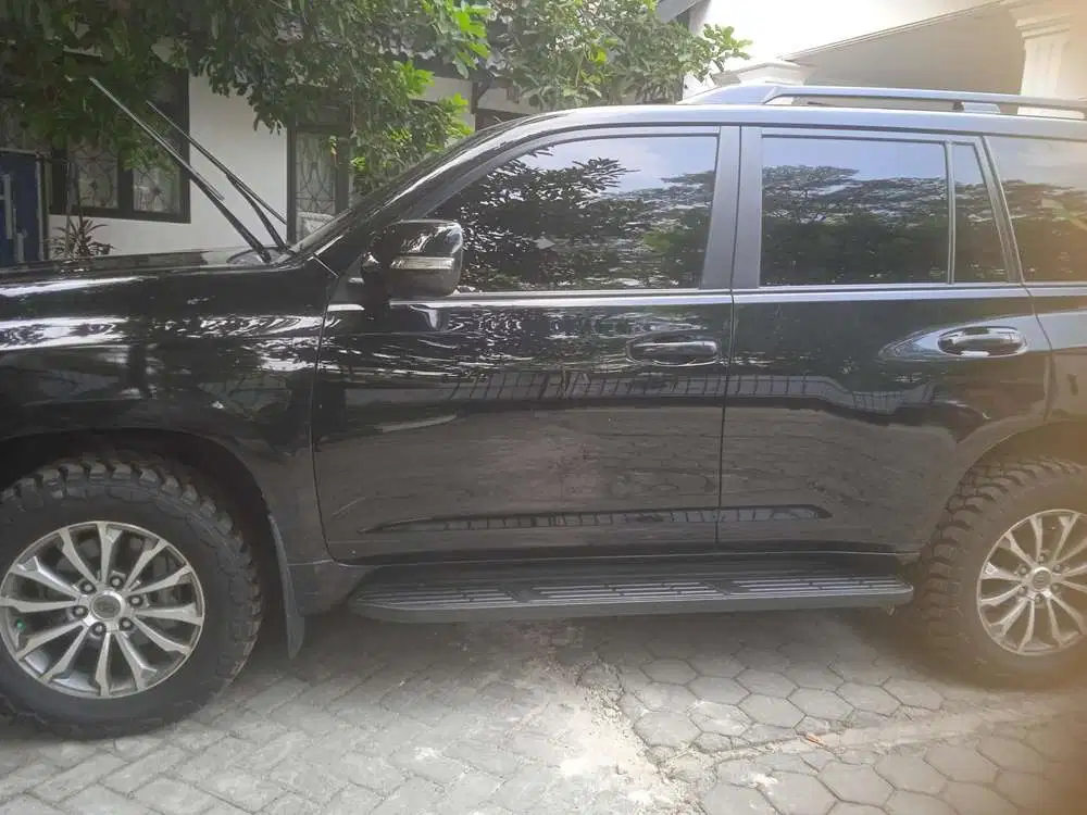 Toyota Land Cruiser 2013 Bensin
