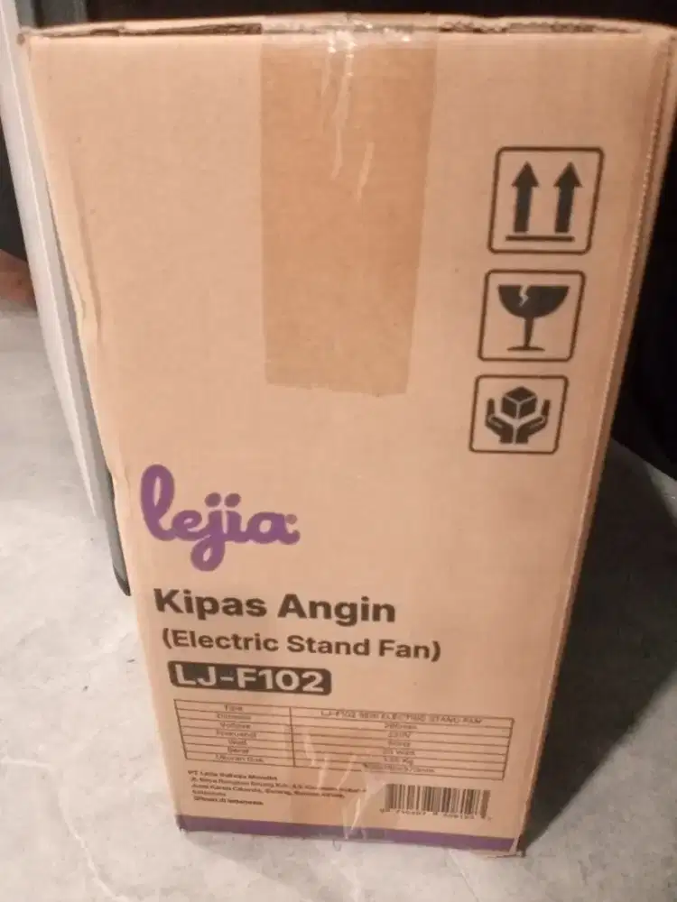 Kipas angin berdiri