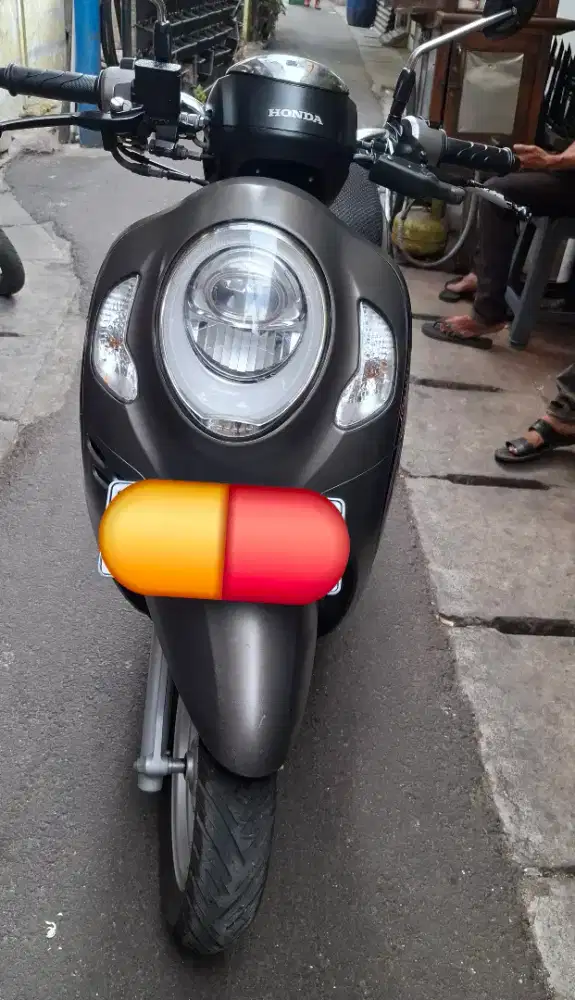 HONDA SCOOPY Prestige Stylish km rendah