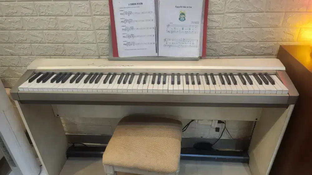 Piano casio px 130