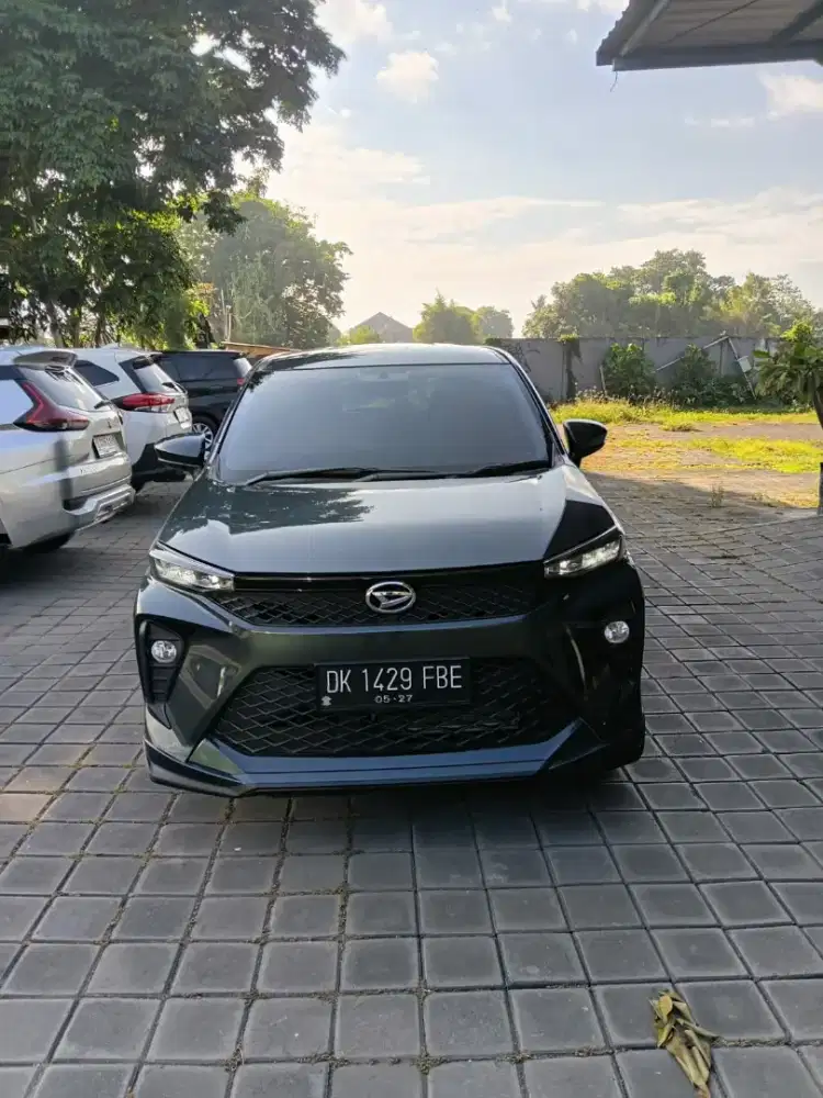 Odo 2 Rb Daihatsu Xenia R ADS Matic 2022 Hijau