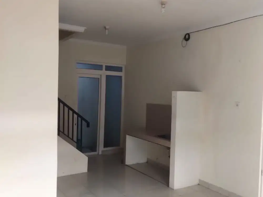 DIJUAL Rumah di Park Residence - Taman Surya - Cengkareng