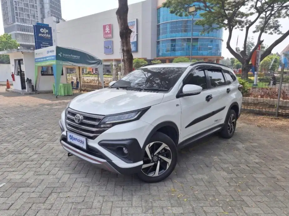 LOW DP Toyota Rush 1.5 S Bensin-AT 2021 SRO
