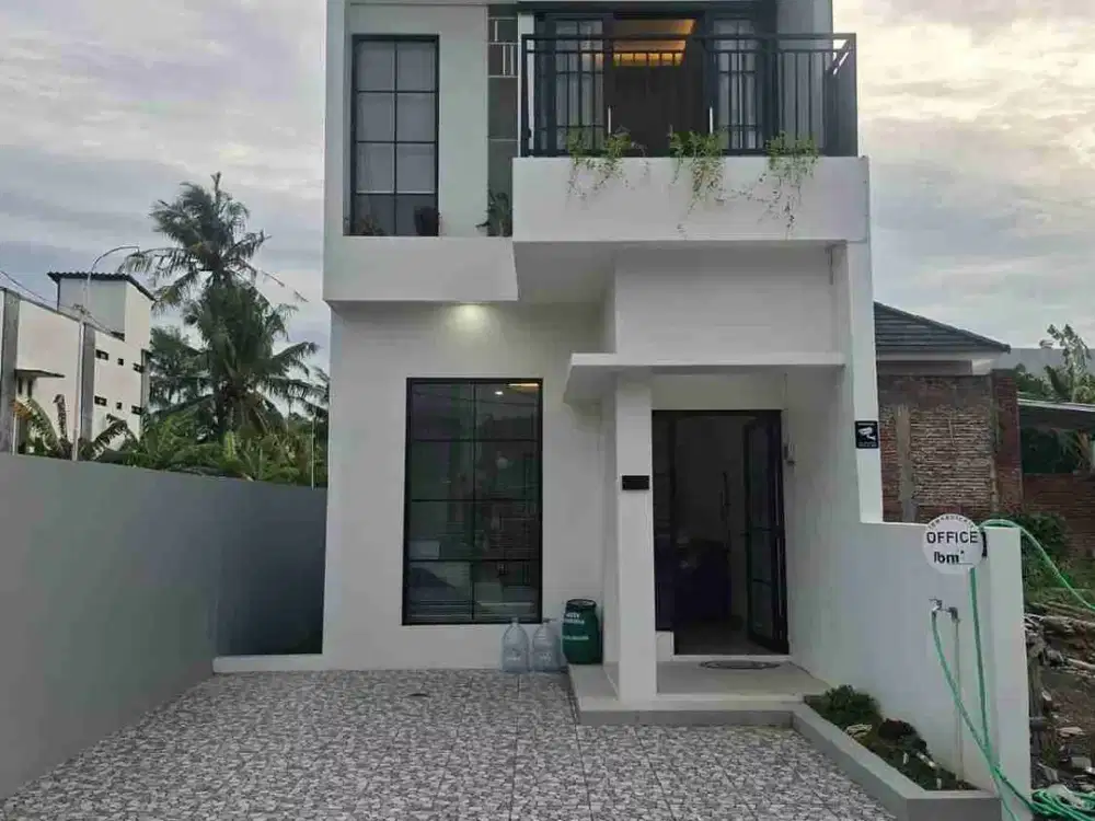 rumah di pinggir jalan raya bangetayu wetan, 5 menit stasiun alas tuo