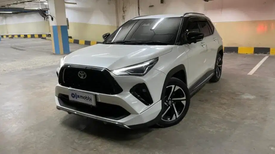 DP MURAH Toyota Yaris Cross 1.5 S GR TSS Bensin-AT 2023 Putih CROZB