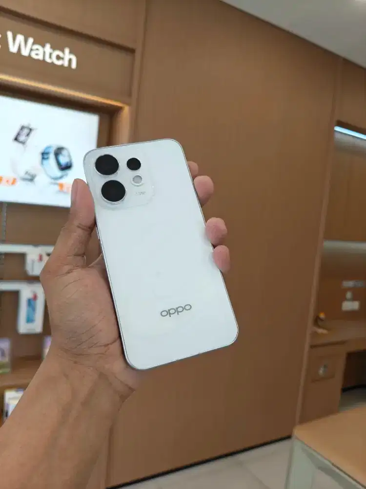 Oppo Reno 16F 8/128 Cicilan Tanpa DP