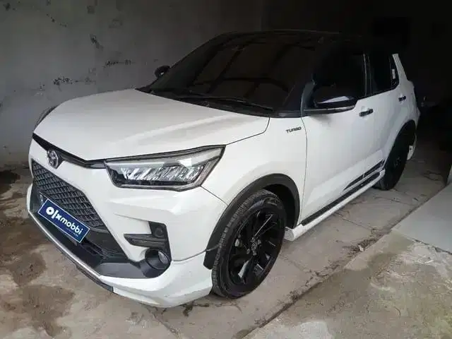 KM Rendah - Toyota Raize 1.0 GR Sport TSS Two Tone Bensin-AT 2021-WID