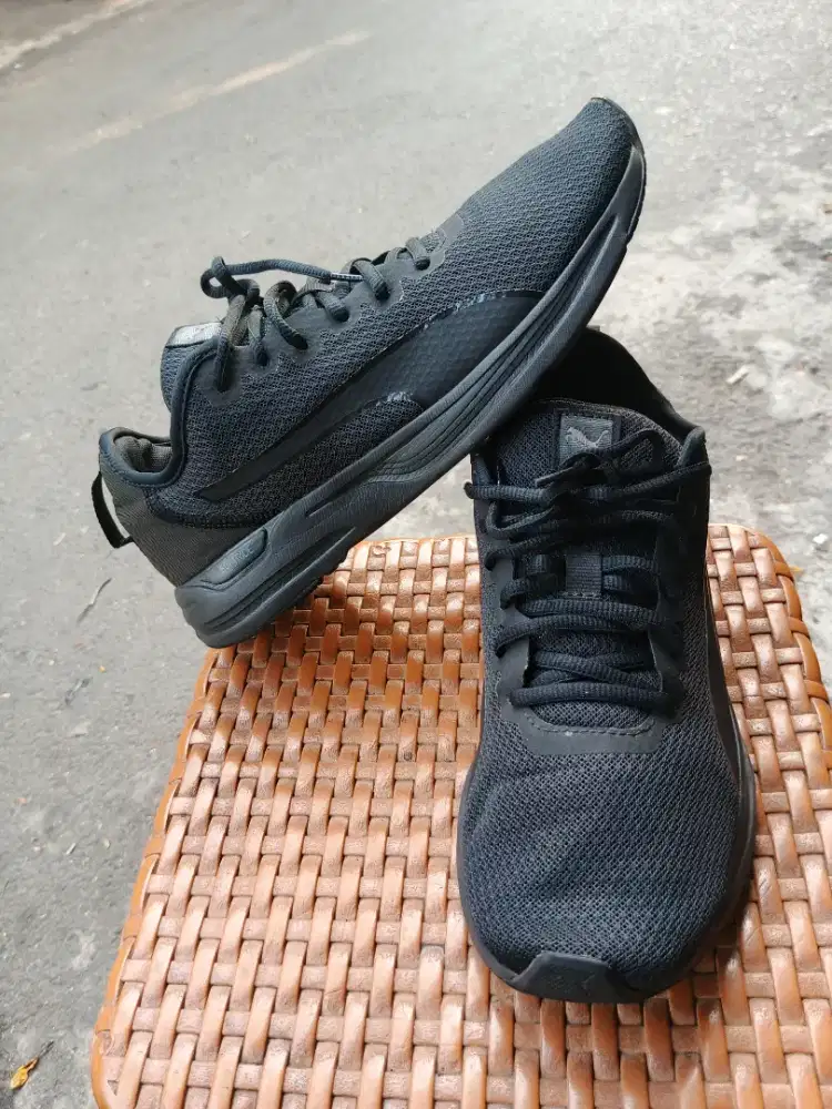 Kual sepatu puma original size 41 bisa kirim bayar cod d tempat