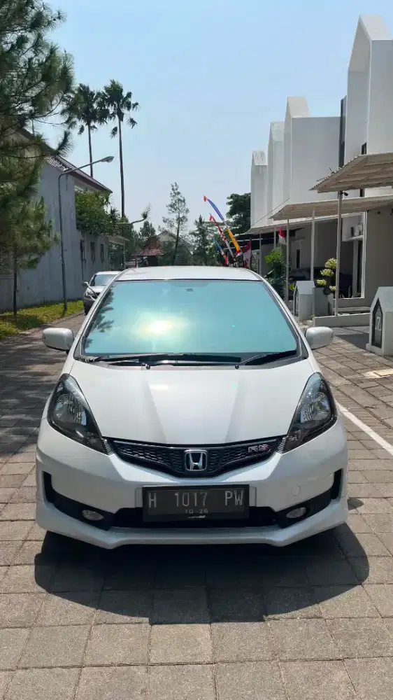 Jazz RS AT 2013 Orisinil Istimewa