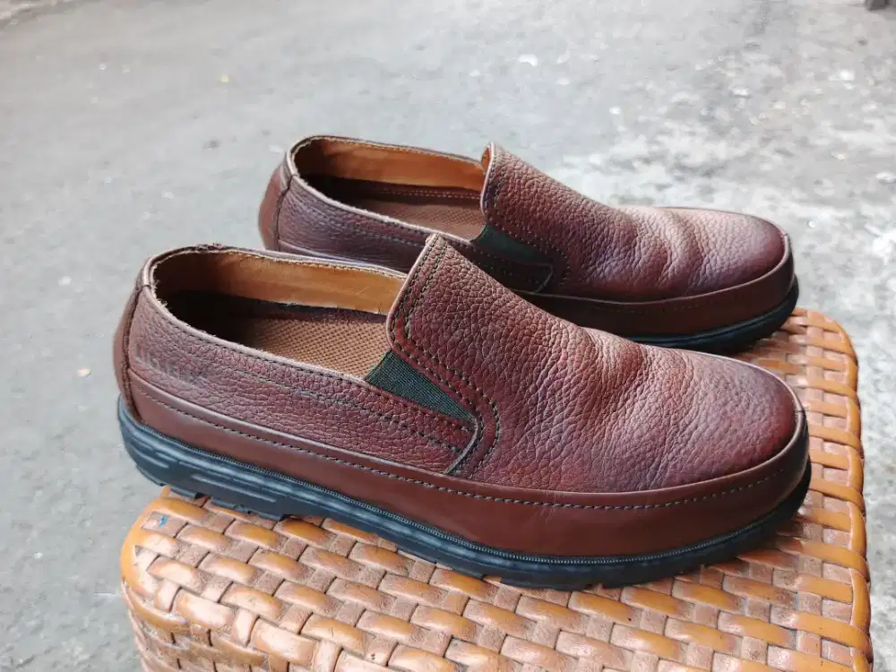 Jual Sepatu Kickers original size 41/40 bisa kirim bayar cod d tempat
