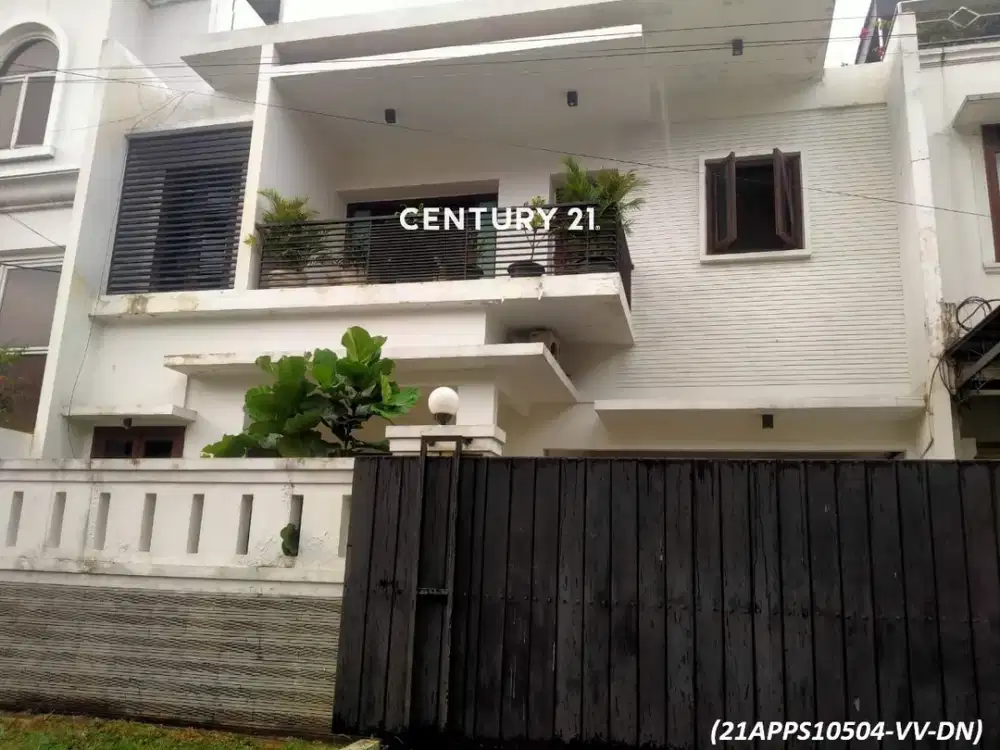 Dijual Rumah Siap Huni Lokasi Strategis Pondok Indah