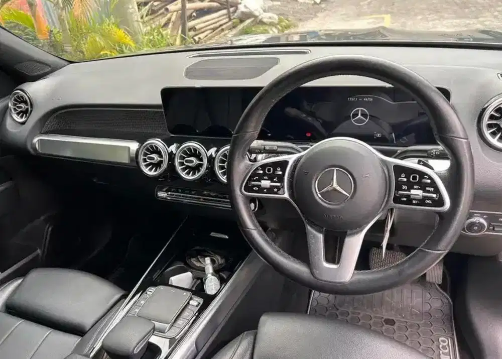 Mercedes Benz GLB200 / GLB 200 tahun 2020 Low Km