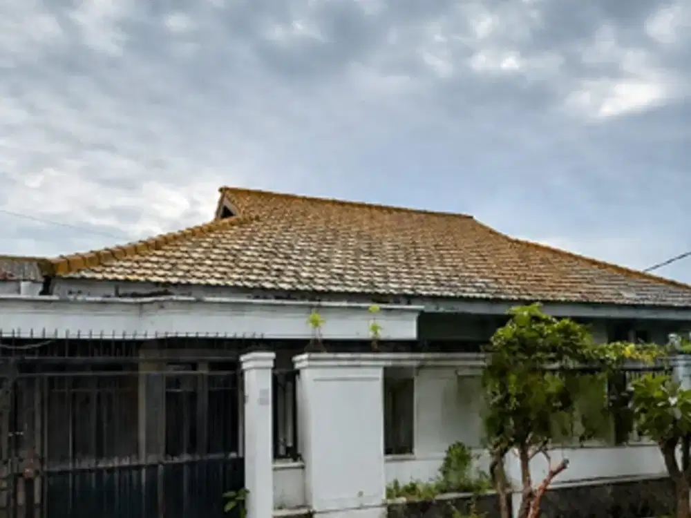 For Sale Rumah Murah di Raya Darmo Harapan Surabaya