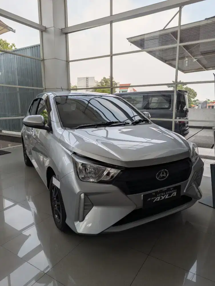 All new astra Daihatsu Ayla 1.0 X MT