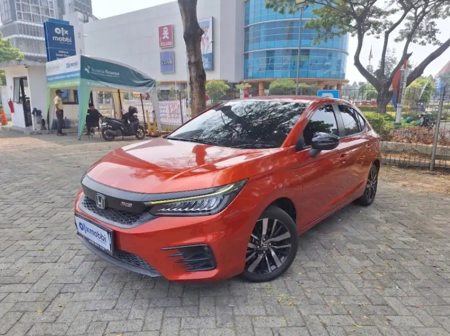 LOW DP Honda City 1.5 Hatchback RS Bensin-MT 2021 FKA
