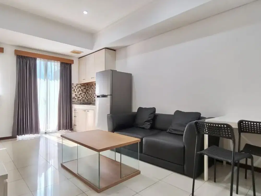 Disewakan Bulanan 2BR+1 Full Furnish di Apartemen Royal Mediterania Garden