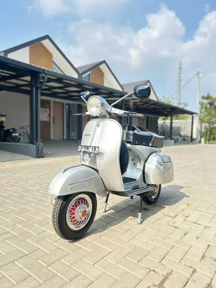 Vespa Sprint Asli Bagol tahun 1974 Seri 01-02 P/