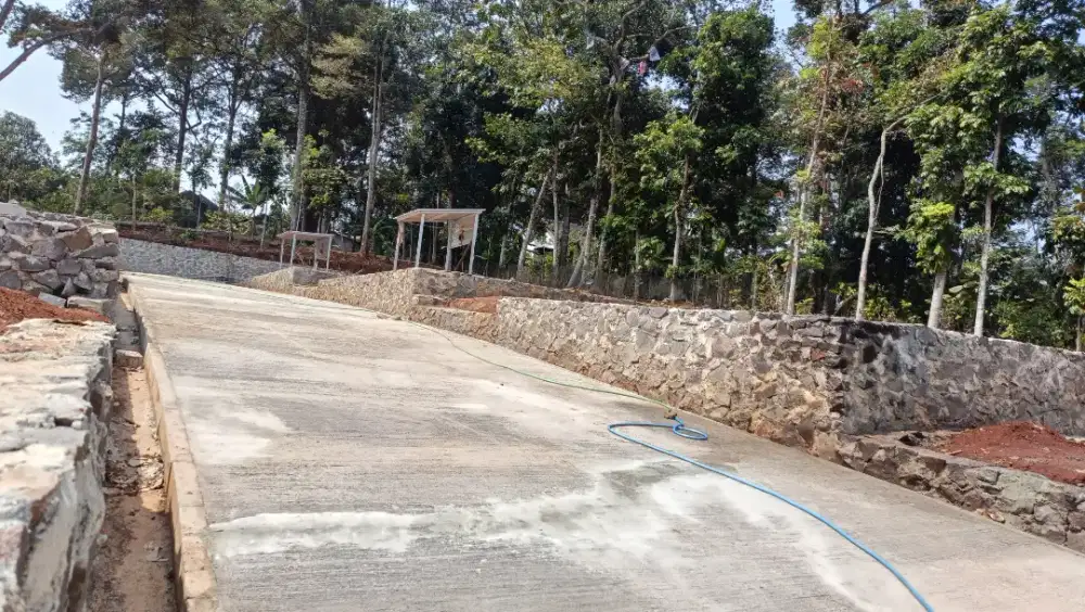 TANAH KAVLING PREMIUM DEKAT KAMPUS UNNES SIAP BANGUN