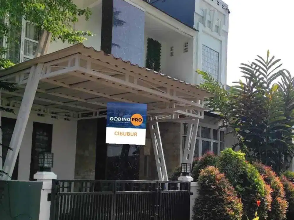 DIJUAL - Rumah Rapih 3 Lantai Full Furnish Di Citragran
