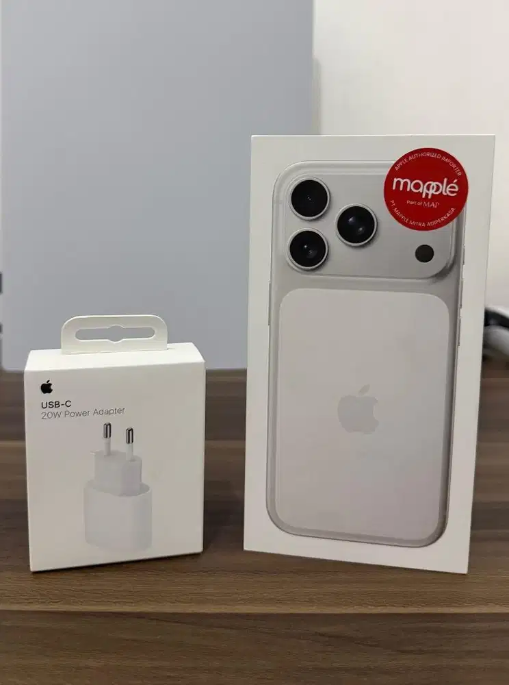 Iphone 17 Pro 256 Silver + Adapter (Baru & Original)