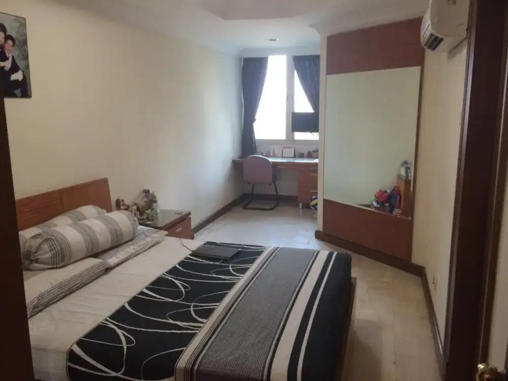 Dijual 1br apartemen Puri Imperium