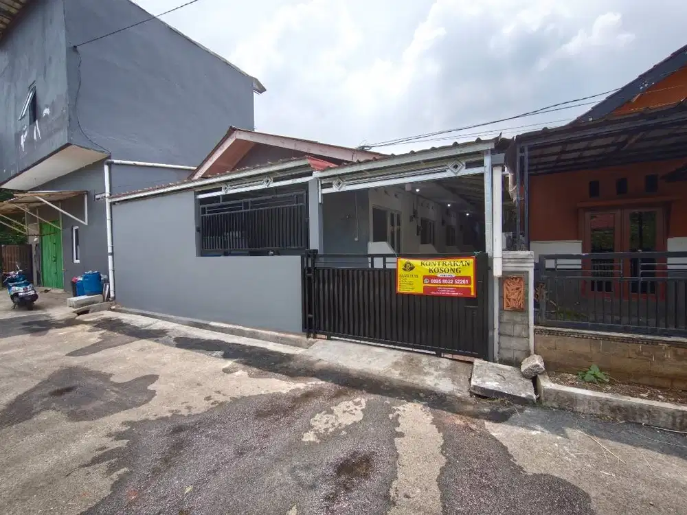 Kontrakan masuk mobil dekat stasiun Pondok Rajeg